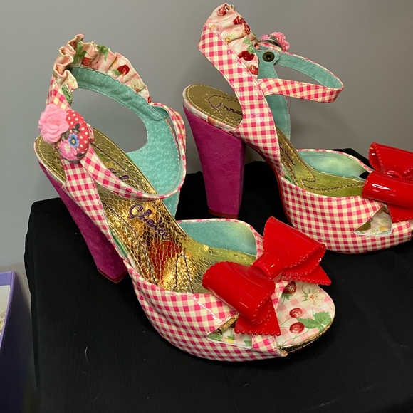 Irregular Choice Size 9 heels - Picture 7 of 9